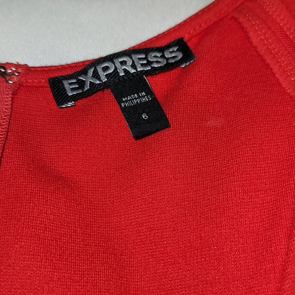 Red Express Dress - Picture 2 of 3